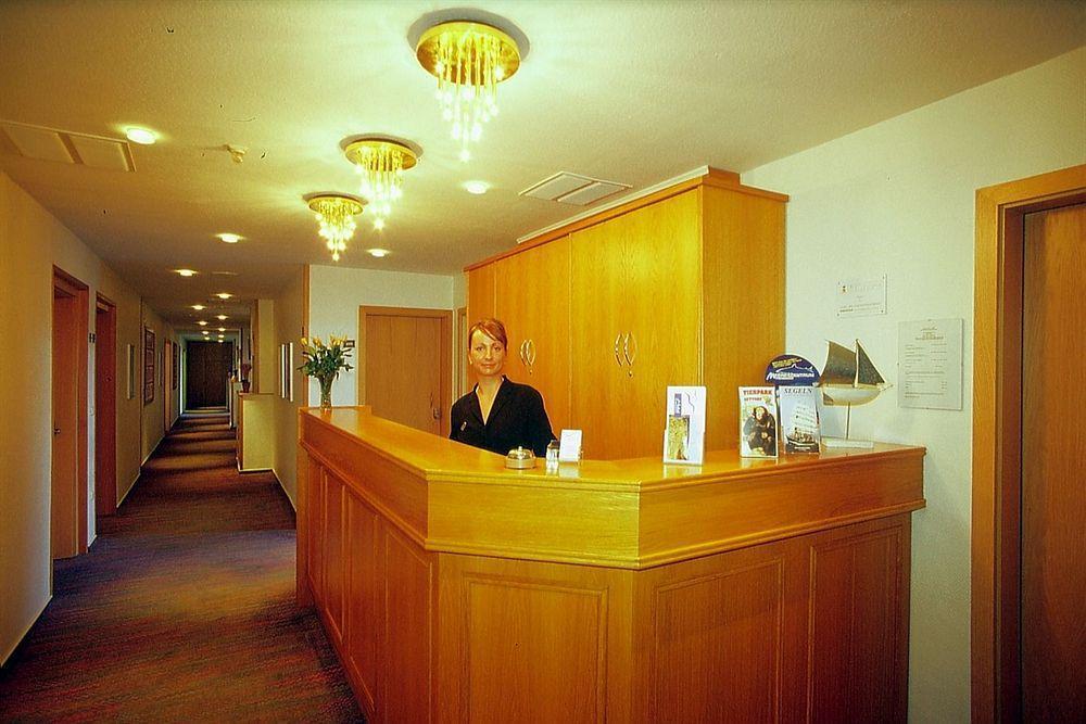 Hotel Am Schwedenkai Kiel Eksteriør billede